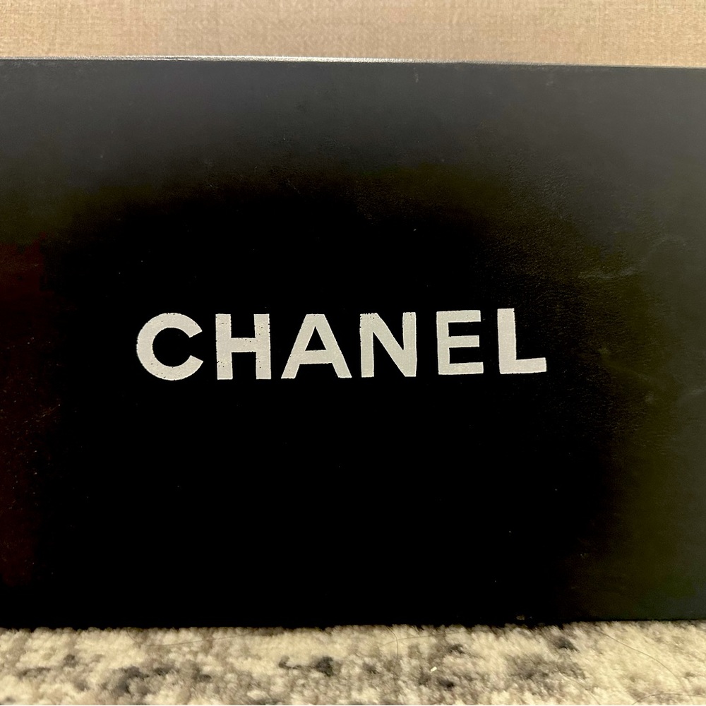 Black decoration box